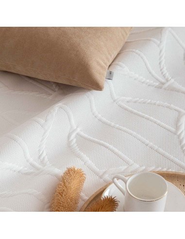 Colcha Jacquard Arcos Sandeco